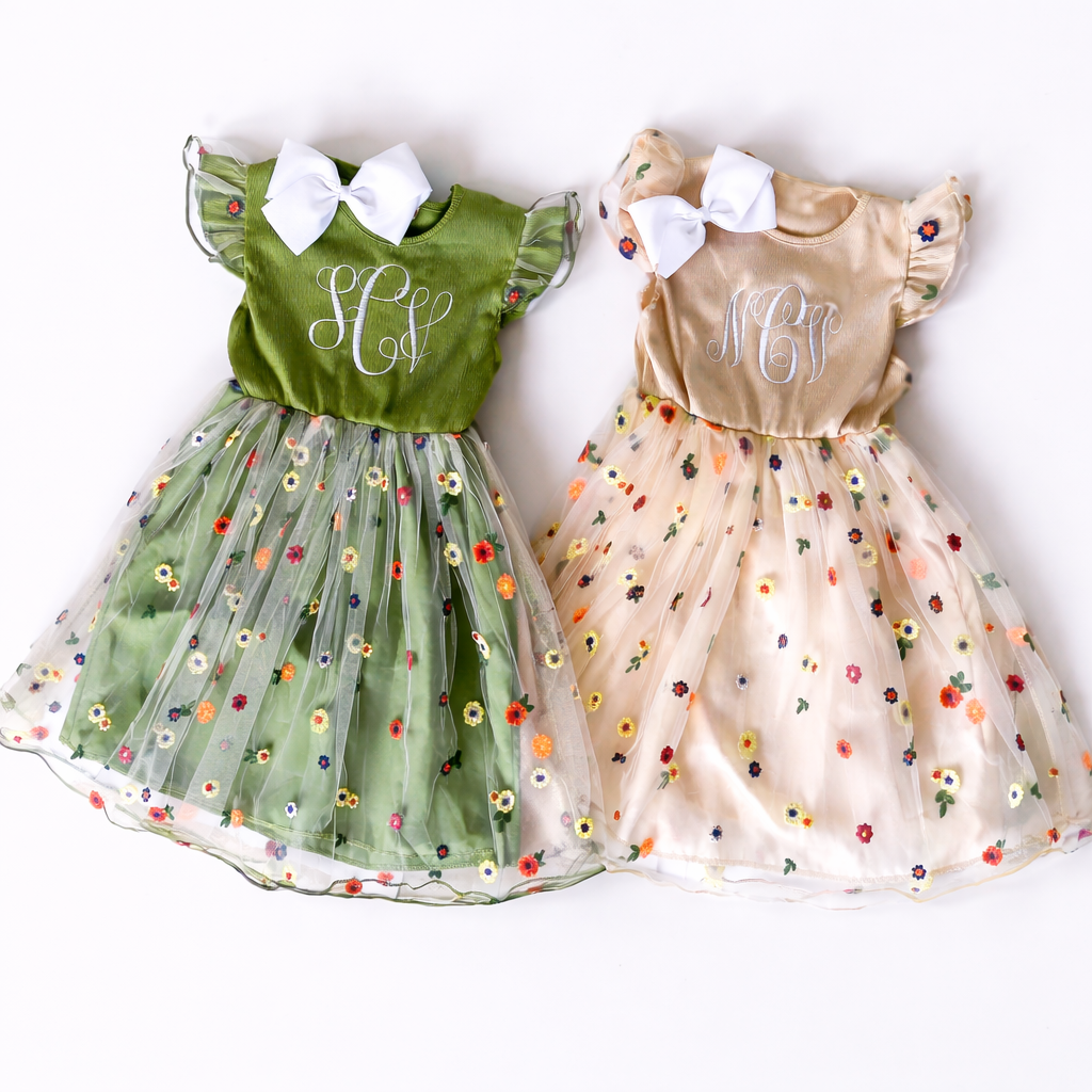 embroidered easter dress Charming Monogrammed Floral Spring for Girls 5-6 / With Bow / Green poly blend fabric that cloth-size Coat Size:52 L Lilly Pulitzer Women's Clancie