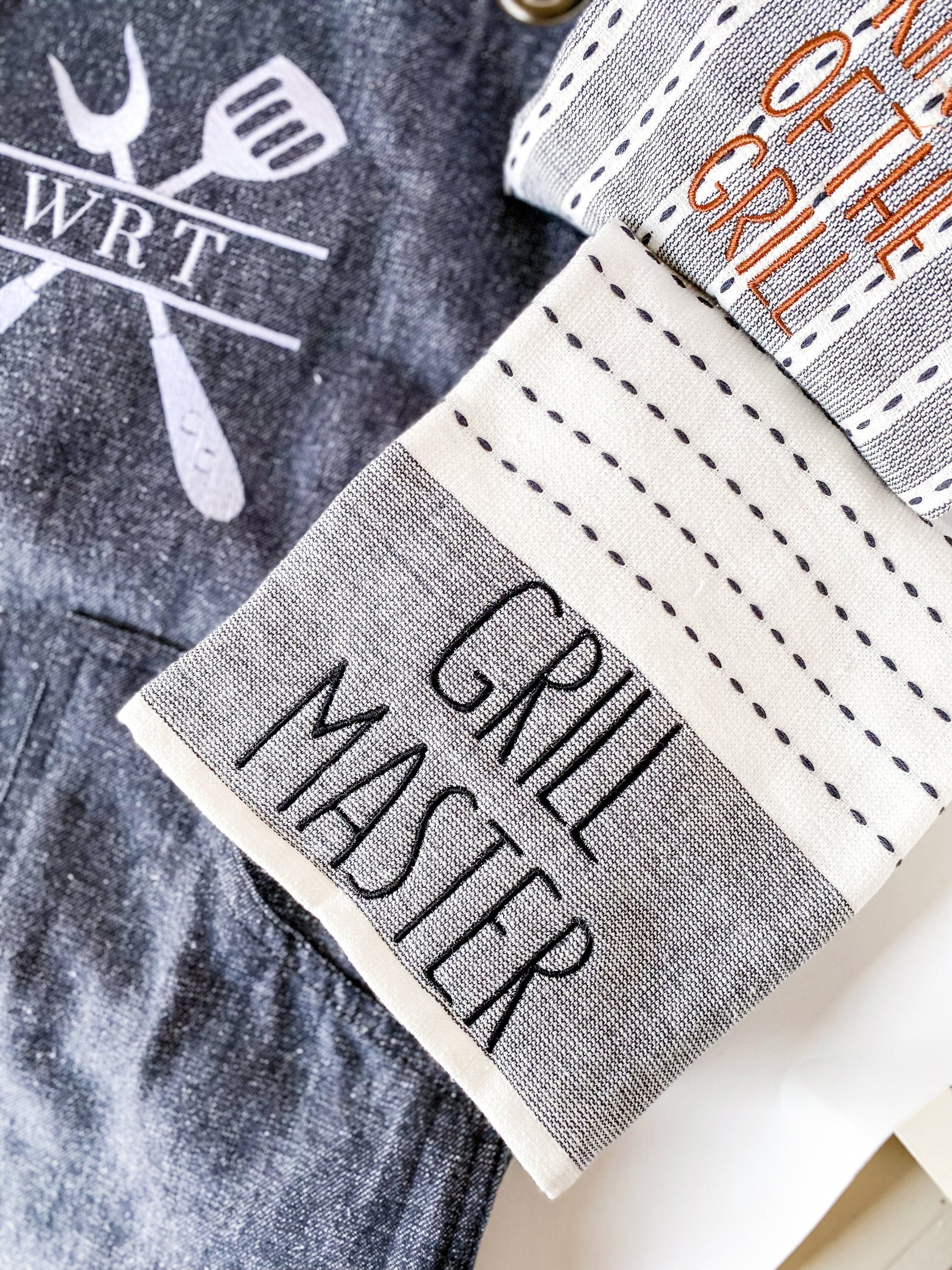 Father's Day Custom Monogrammed BBQ Grilling Apron Gift Set, Matching Towels, Oven Mitt