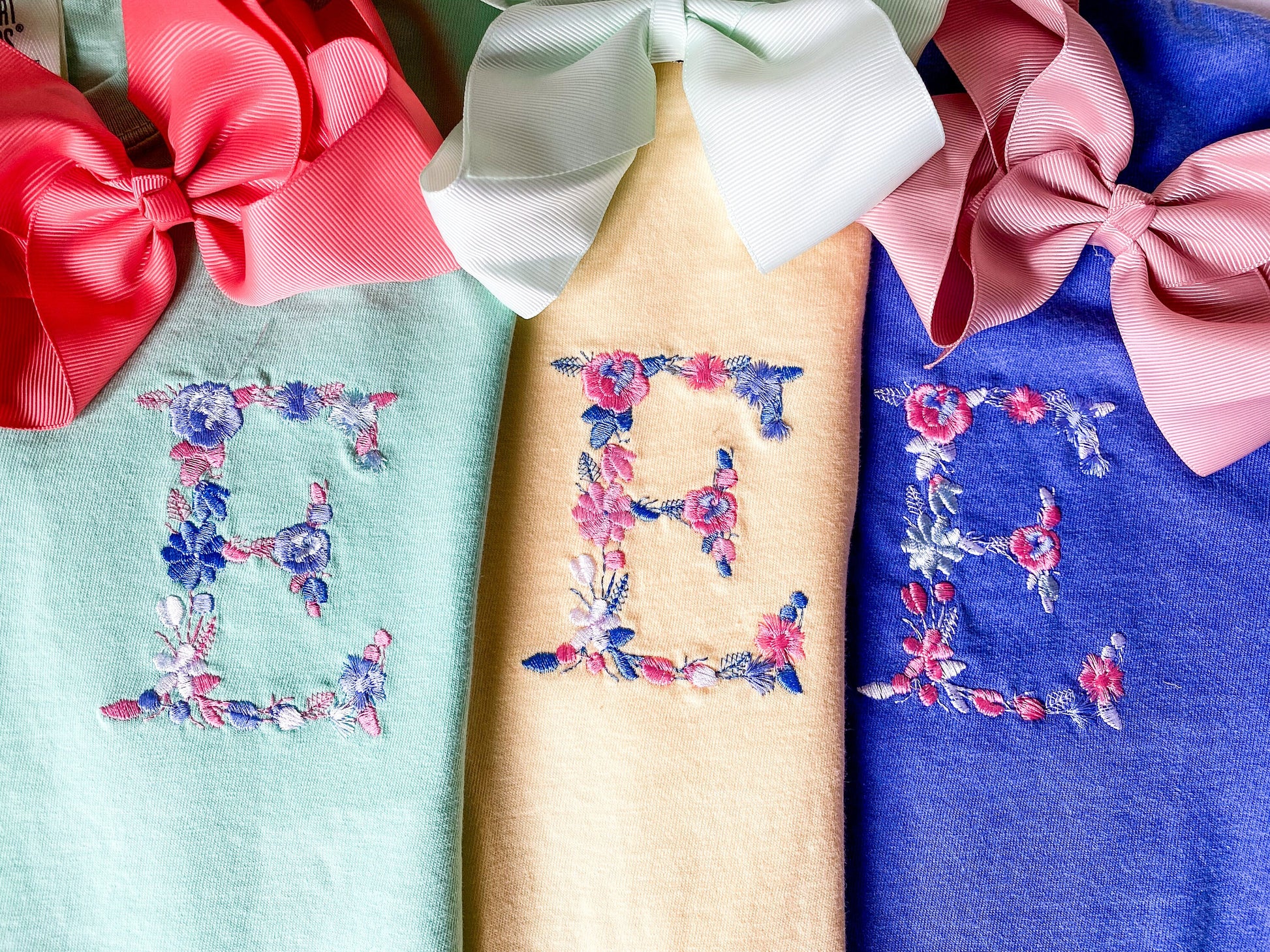 Girl's Personalized Summer Outfit: Embroidered Shirt & Shorts Set - Savannah Creations