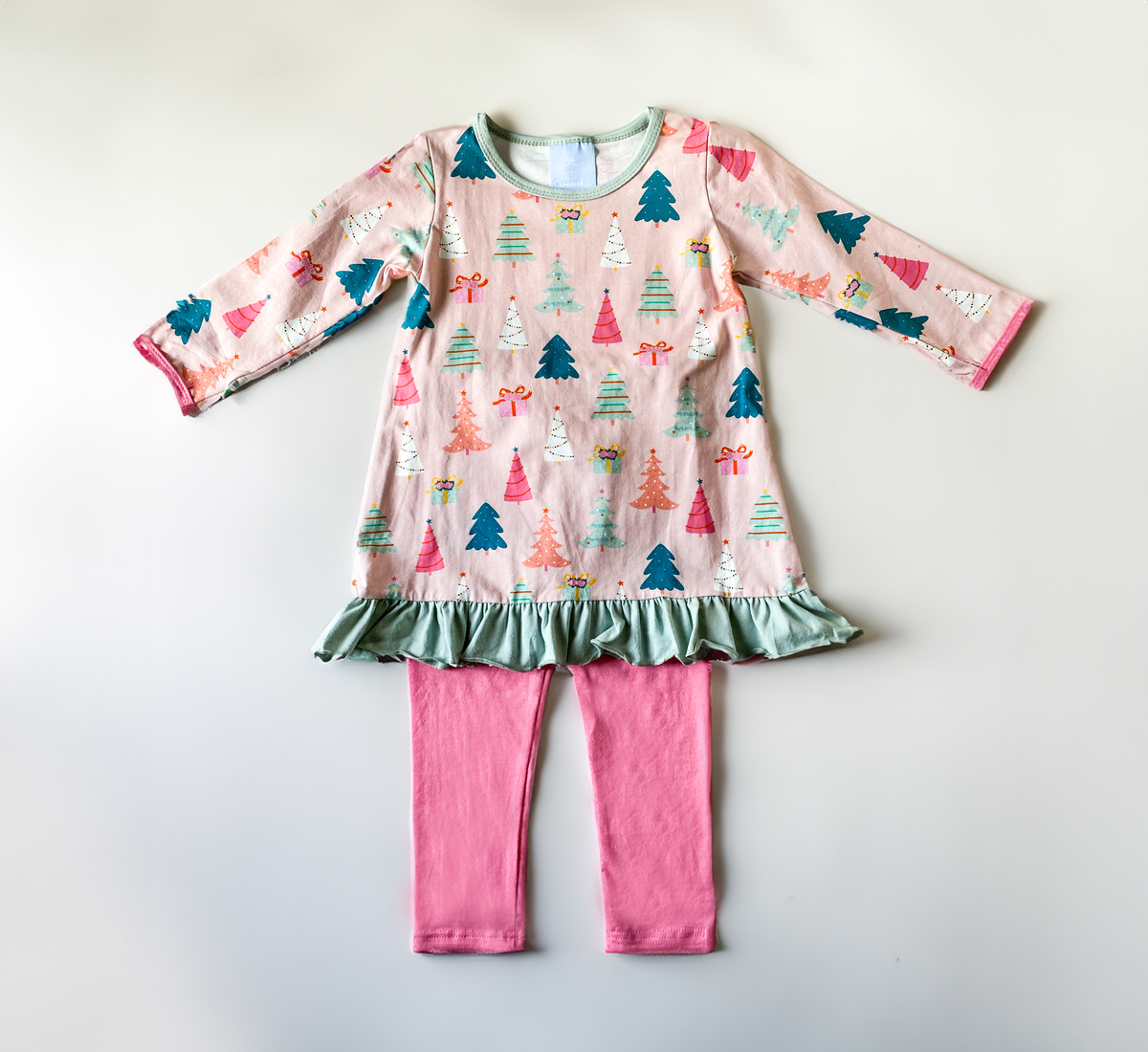 Girls Christmas tunic and pink leggings two piece holiday outfit
