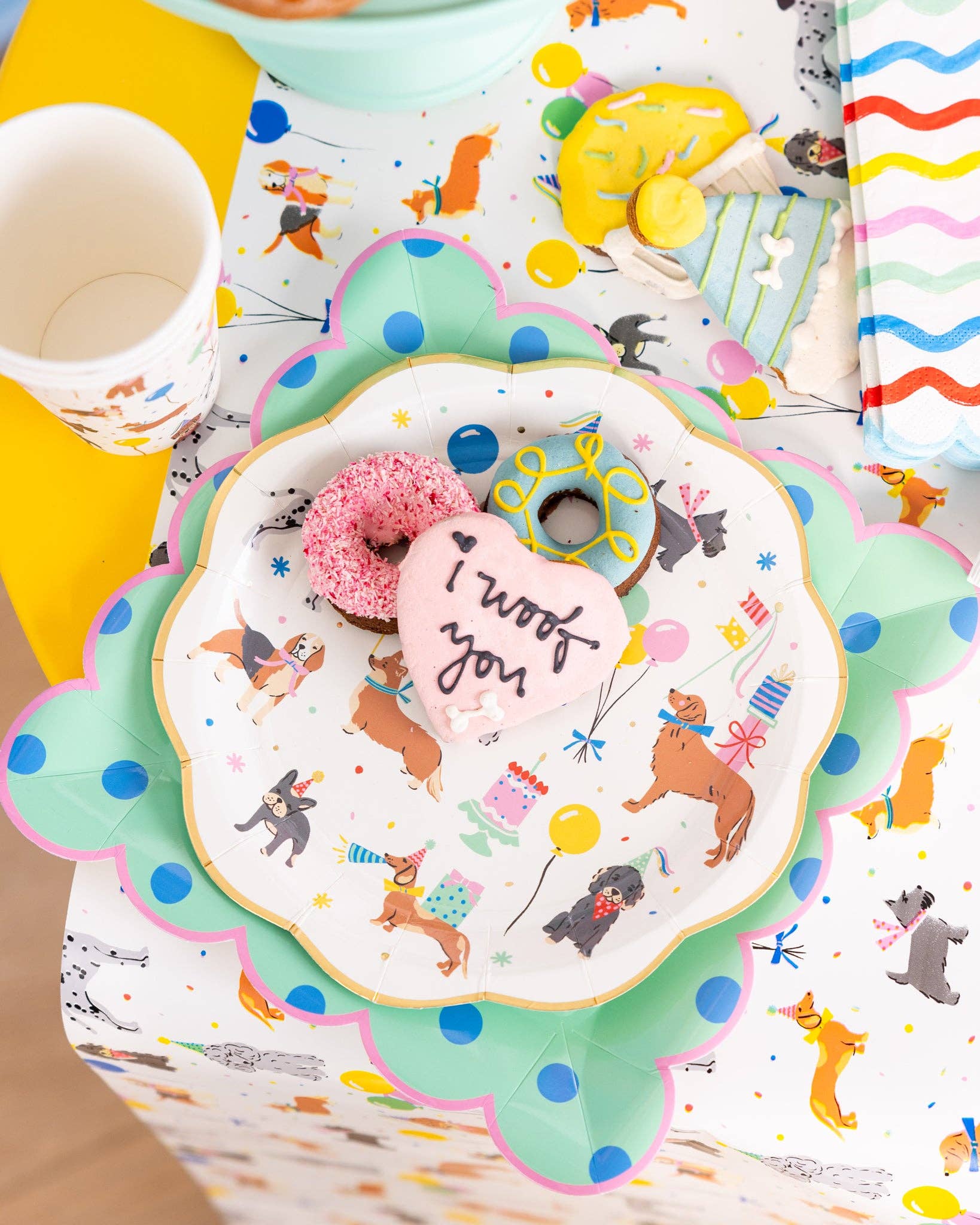 PET1142 - Dog Party Plate - Savannah Creations