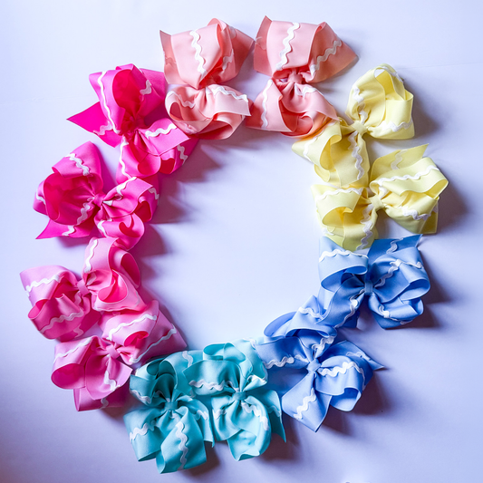 Ricrac Bow - Savannah Creations