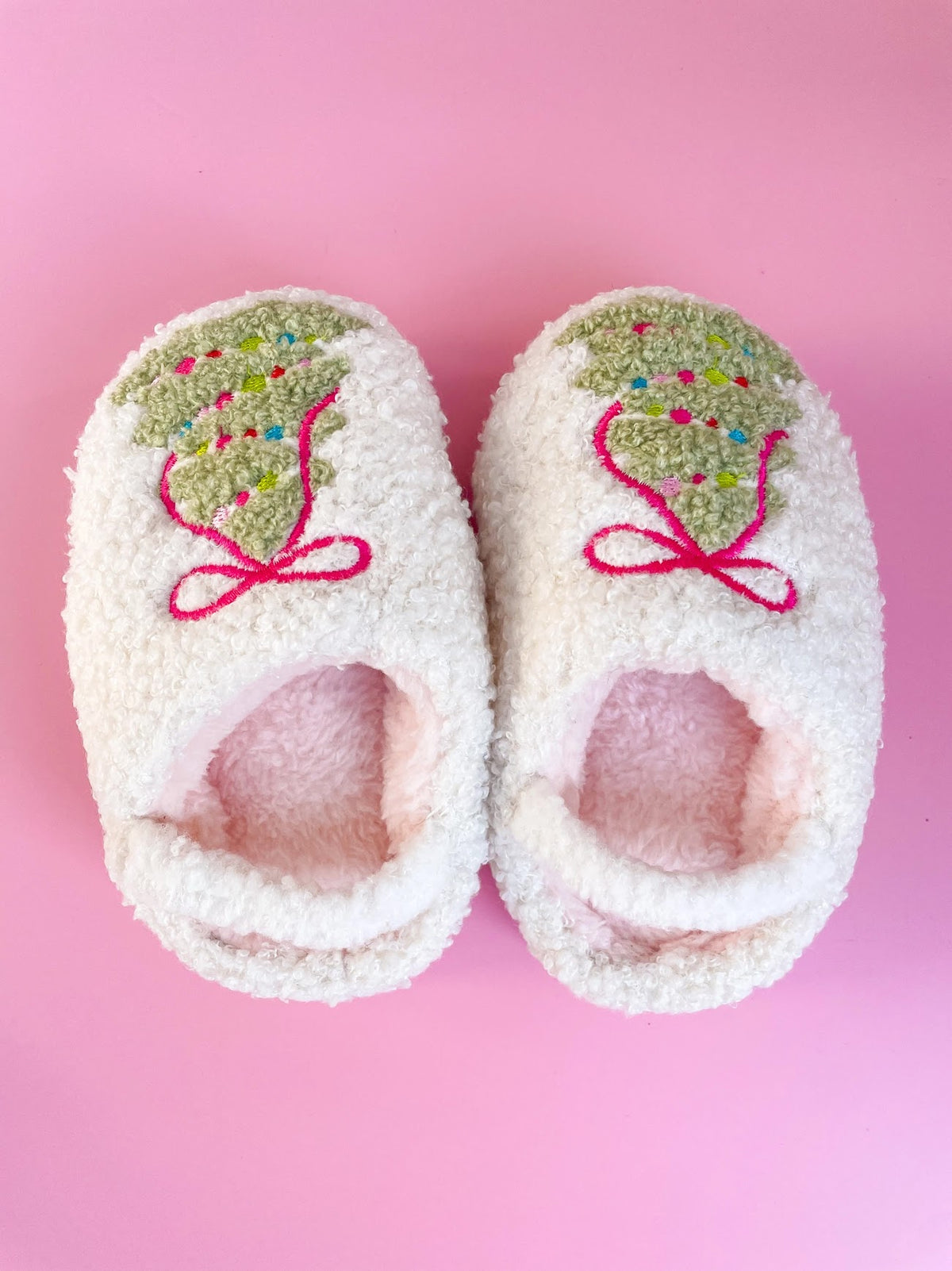 Toddler Pink Bow Christmas Tree slippers - Savannah Creations