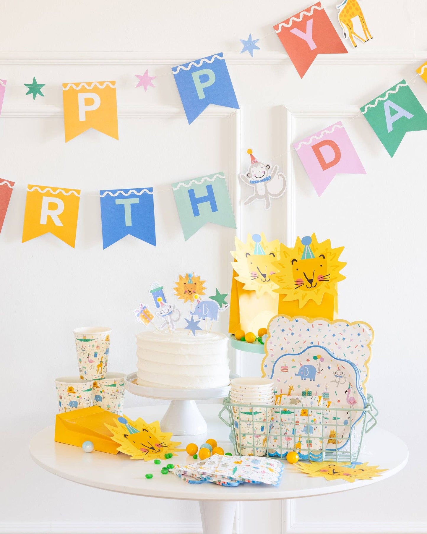 Wild Safari Birthday Animal Party Cups - 8 Pack, 12 oz - Savannah Creations
